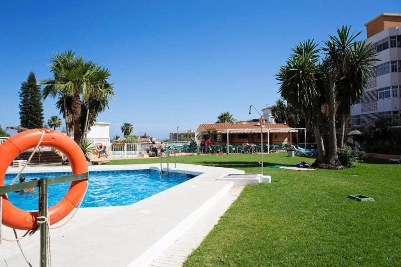 Appartement Studio With Sea Views In Torremolinos Extérieur photo